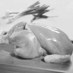 Whole chicken Skinout 1100-1400 Gms