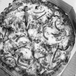 Garlic Chilli Cheese Pizza