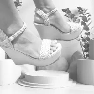 Footwear 