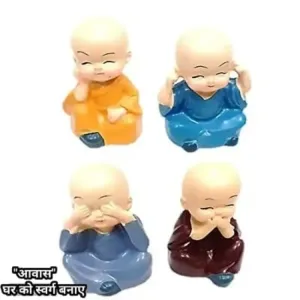 4 Miniature Figurines Showpiece