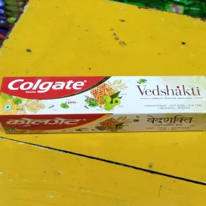 Colgate vedshakti 100g