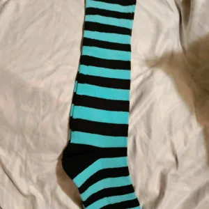 Tealbee Stripes