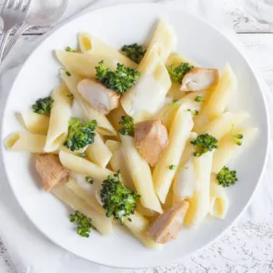 CHIKEN WHITE SAUCE PASTA | FCRT