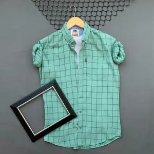 *πLEVIβSπ*
* CHECK BOX SHIRTS*
*UNIQUE COLOURS*
*SIZE M38 L40 XL42 *
*WITH POCKET *
*WITH PROPER BRAND PACKING PREMIUM QUALITY*