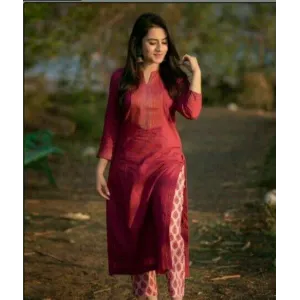 Fabulous  Kurta & Dhoni Set