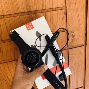 ONE+ Neckband& SEVENFRIDAY Watch 