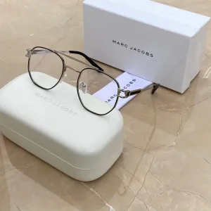 MARC JACOBS Sunglass