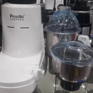 PREETI ( chef pro ) mixer grinder