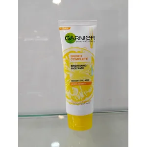 GARNIER Face Wash