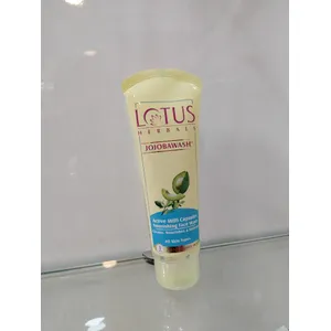 Lotus  Jojoba Face Wash
