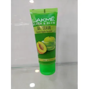 Lakme Blush & Glow Gel Scrub (Green 🍏 Apricot)
