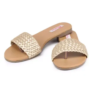 Gold flat slide sandals 🥰👩