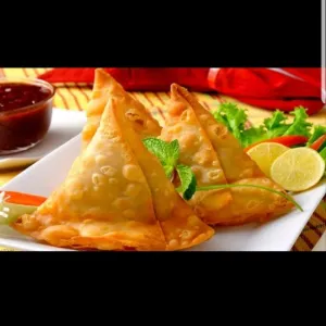 Aalu Samosa 