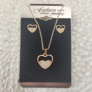 Ladies chain locket with earnings
