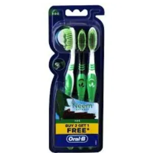Oral B neem tothbrush pack of 3