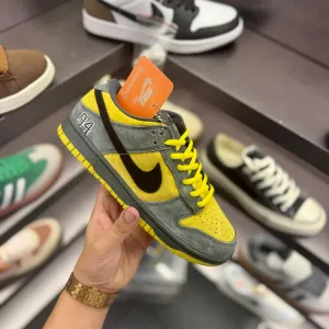 Nike SB Dunk Supreme Shoes