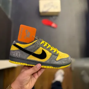 Nike SB Dunk Supreme Shoes 