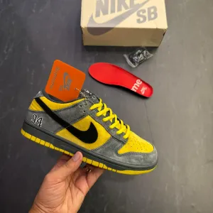 Nike SB Dunk Supreme Shoes 