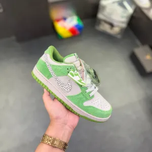 Nike SB Dunk Shoes 