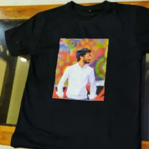 Black tshirt photo print 