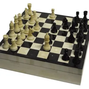 Chess board set