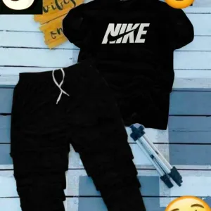 Nike tshirt lower 
