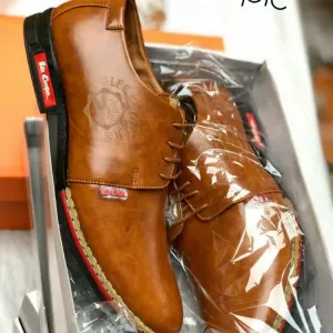 Lee Cooper  , LEVIS
Size is mentioned on the picture 
SP
 free shipping
*Summer sale*