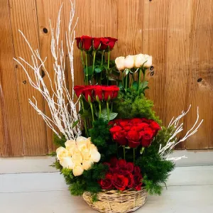 FLOWER VASE TYPE BOUQUET 