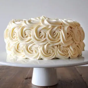 Eggless Vanilla Cake Off White Floral Design