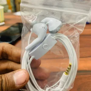 Samsung earphone