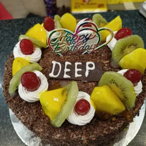 Black forest fruit cake