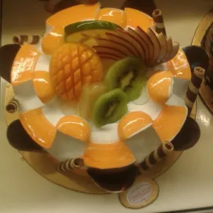 Fruit filling cake