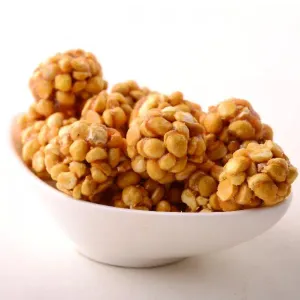 CS ROASTED GRAM CANDY BALLS