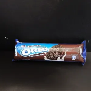 Oreo CHOCO CREME biscuits