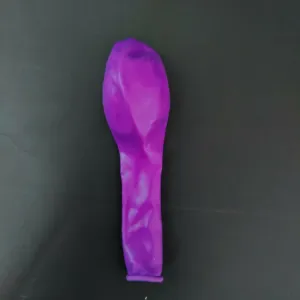 Plain balloon 🎈