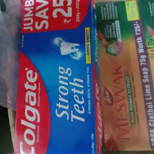 Colgate storng