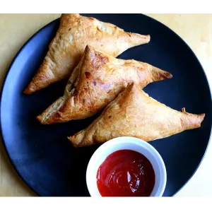 Namkeen Pyaaz Patties