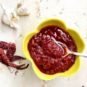 Hot Chilli Garlic Sauce