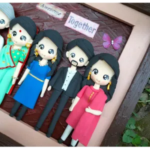 Family frame with clay figures....