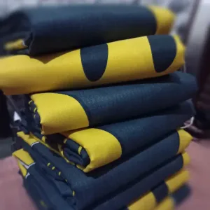 Manes cloth