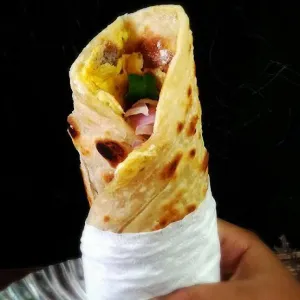 Egg Roll (2 eggs)