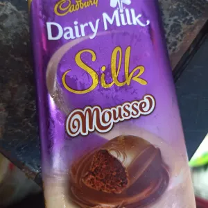 DAIRY MILK SILK MOUSSE 