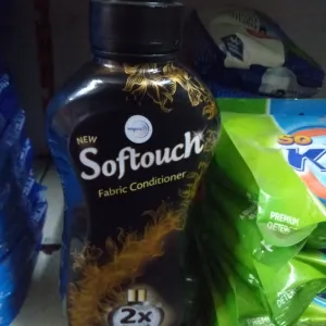 SOFTOUCH FABRIC CONDITIONER 800ml