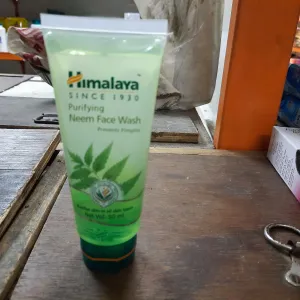 HIMALAYA PURIFYING NEEM FACE WASH 50ml