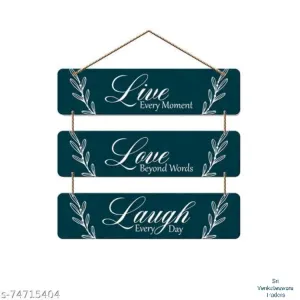 74715400-wooden wall hanging