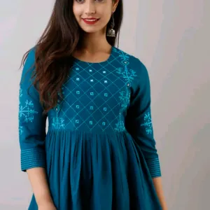 Classic Sensational Women Tops & Tunics