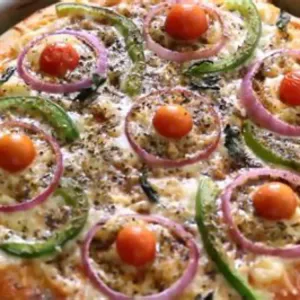 Mini Onion and Capsicum Pizza 🍕