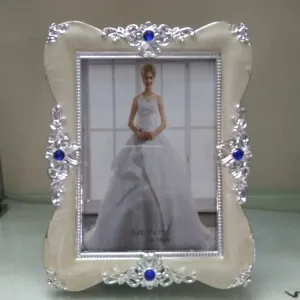 Photo frame