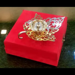 Cristal show piece 