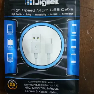 Digitek powerbank Datacable V8
